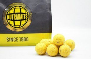 Бойлы Pineapple & Banana Nutrabaits 15мм, 1кг. (NU2071)